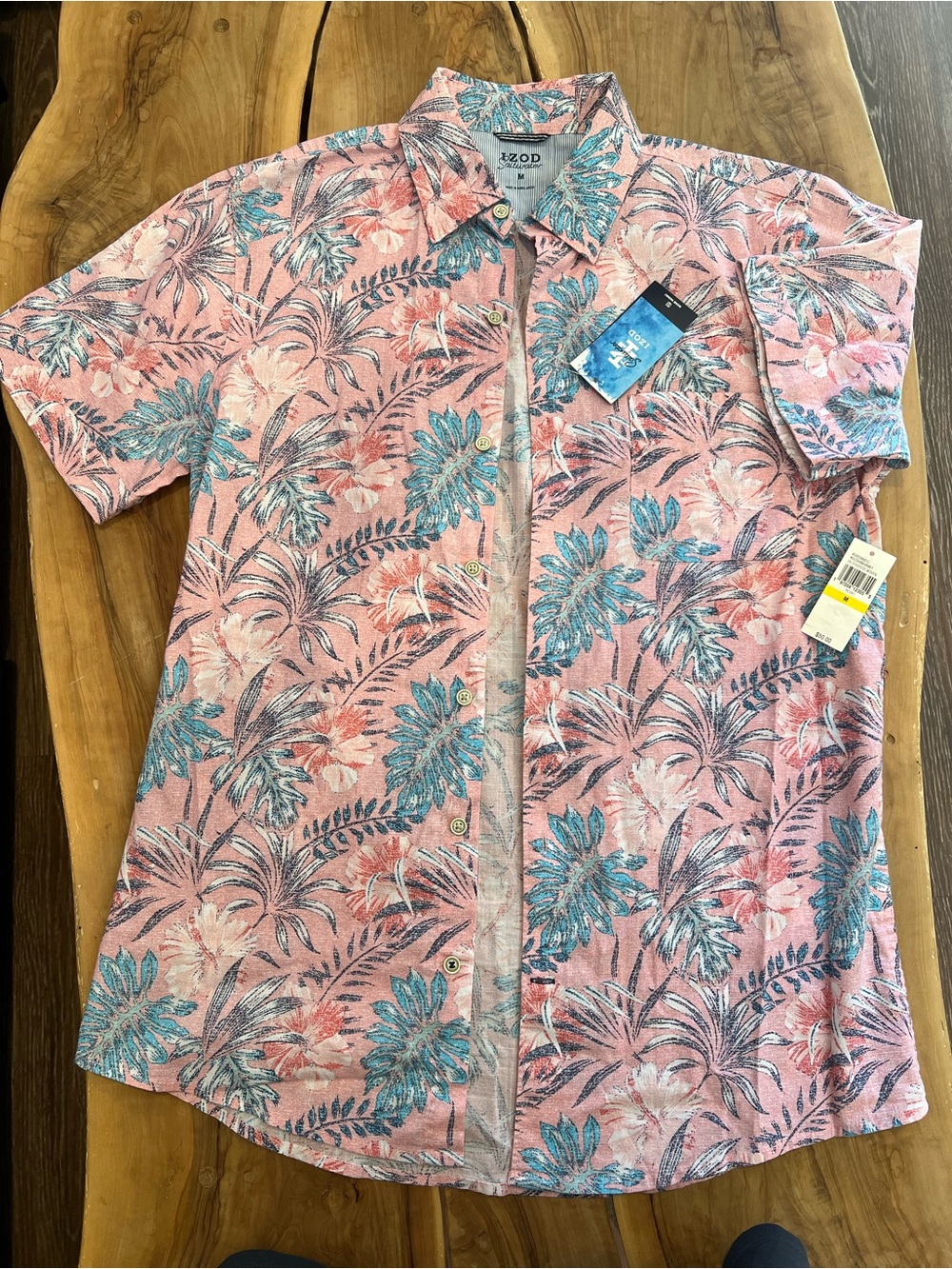 IZOD Men’s Pink Floral Short-Sleeve Button-Up Shirt